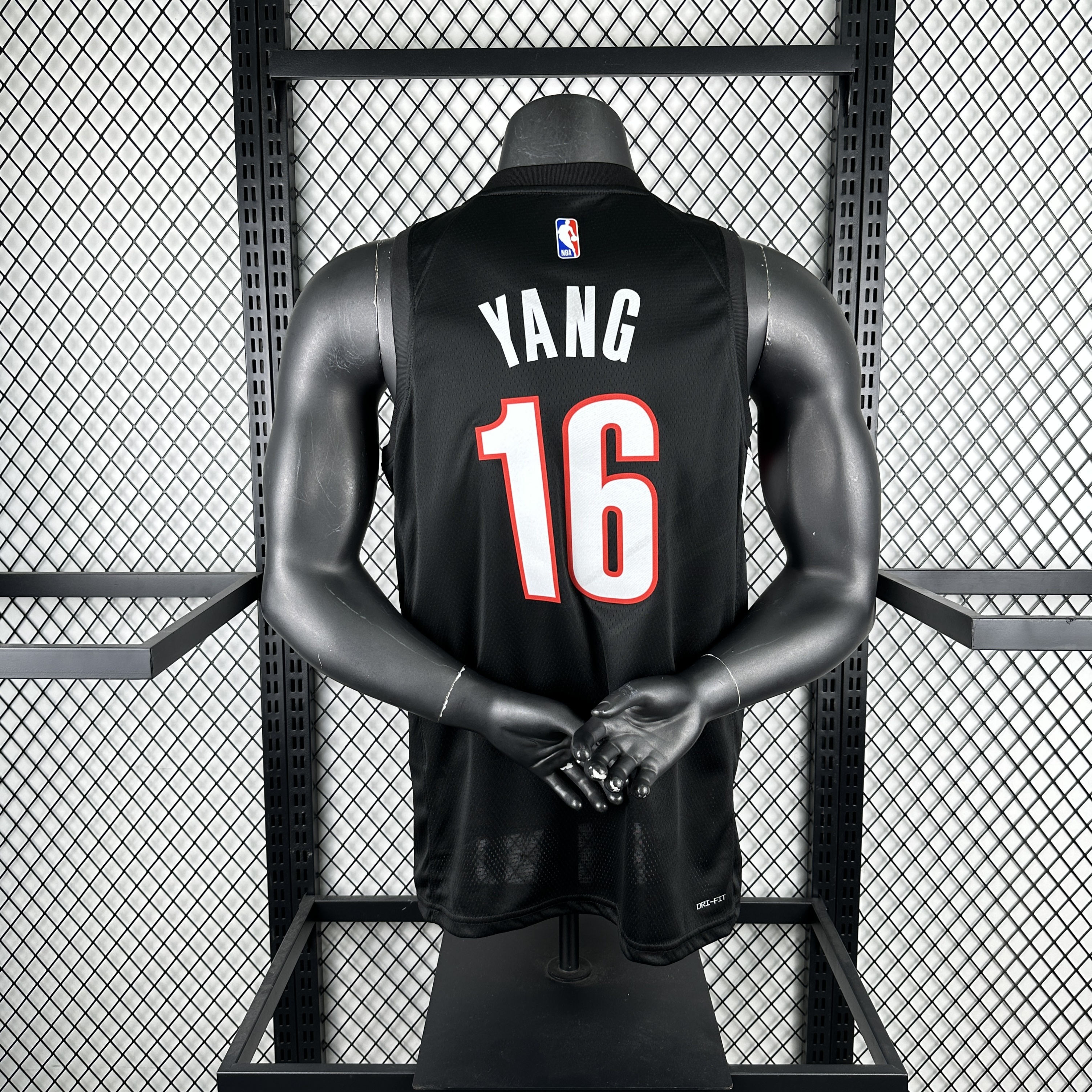 Men Portland Trail Blazers #16 Yang black 2026 NBA jersey 090600->portland trail blazers->NBA Jersey